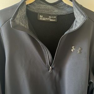 Under Armour men’s 1/4 zip. Size small, All black. Cold gear. Nice!